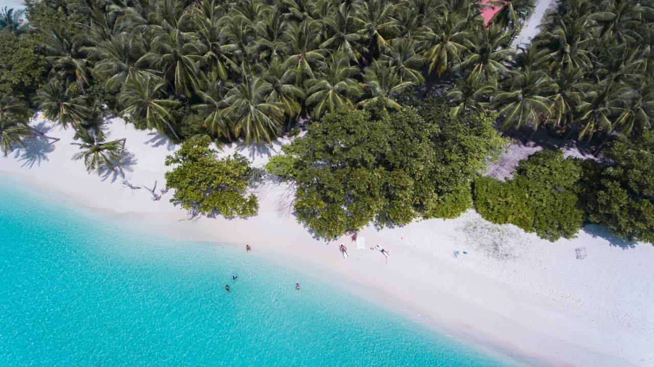 Vacanza Mathiveri Bagian luar foto